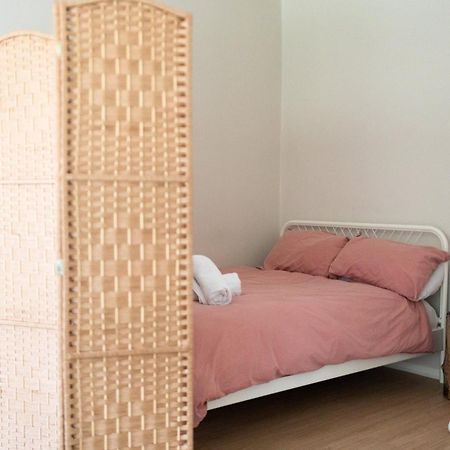Studio Cabin In Belfast Hotel Ngoại thất bức ảnh