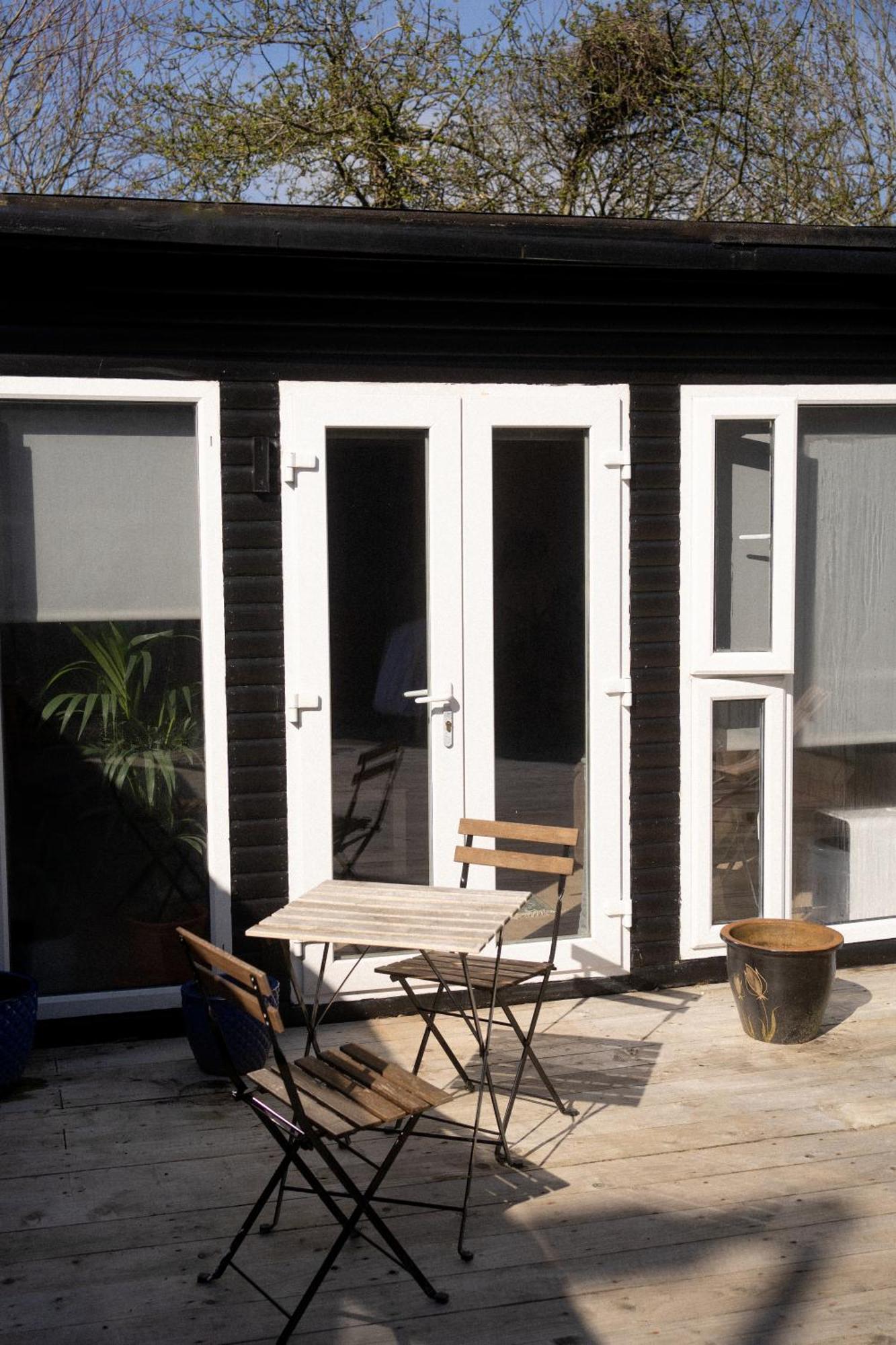 Studio Cabin In Belfast Hotel Ngoại thất bức ảnh