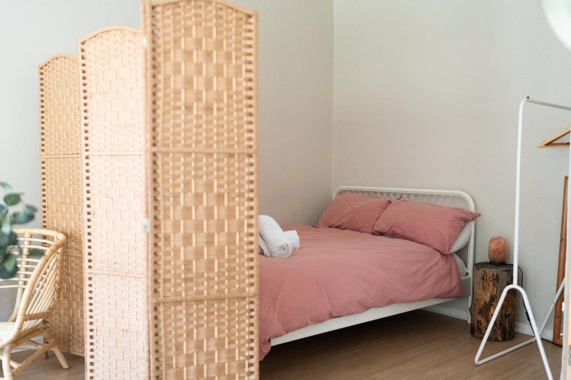 Studio Cabin In Belfast Hotel Ngoại thất bức ảnh